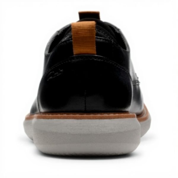 Clarks Brantin Plain Black Leather Lace-Up Shoes Men