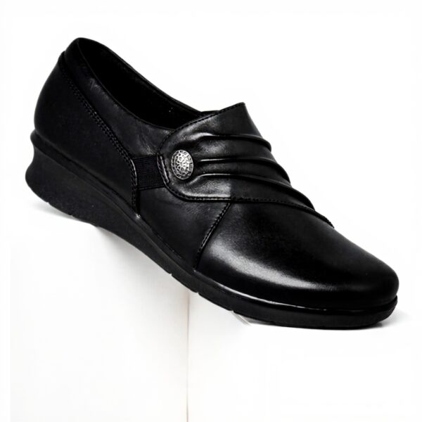 Clarks Hope Roxanne Loafers Women's Black Leather Flats