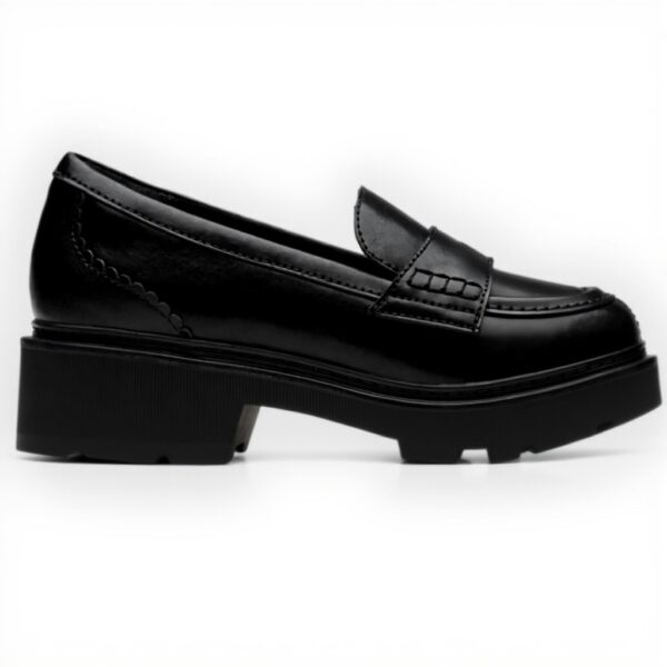 Clarks Women's Lauryl Tassel Black Leather Loafers