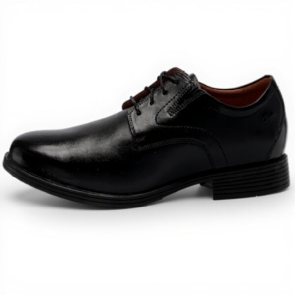 Clarks Whiddon Plain Oxford Mens Leather Lace-Up Shoes