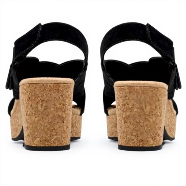 Clarks Womens Nerisa West Sandal Leather Comfort Fashion