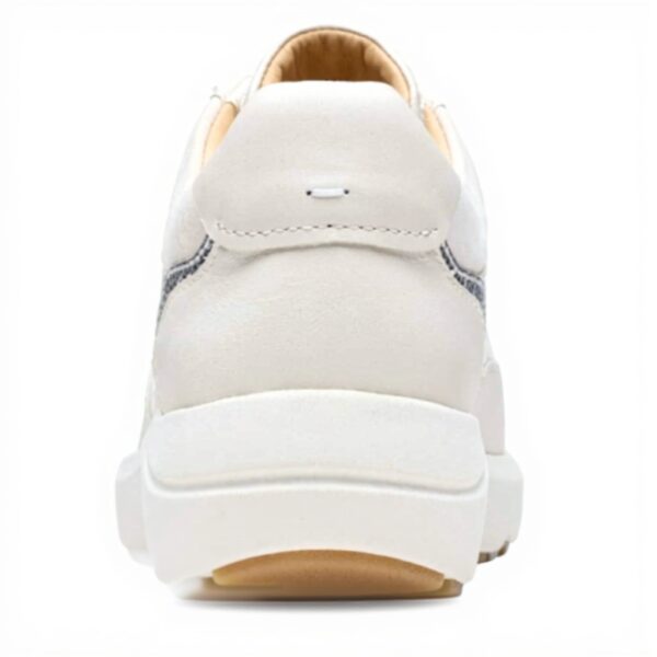 Clarks Womens Tivoli WalkSneaker Leather Comfort Shoes