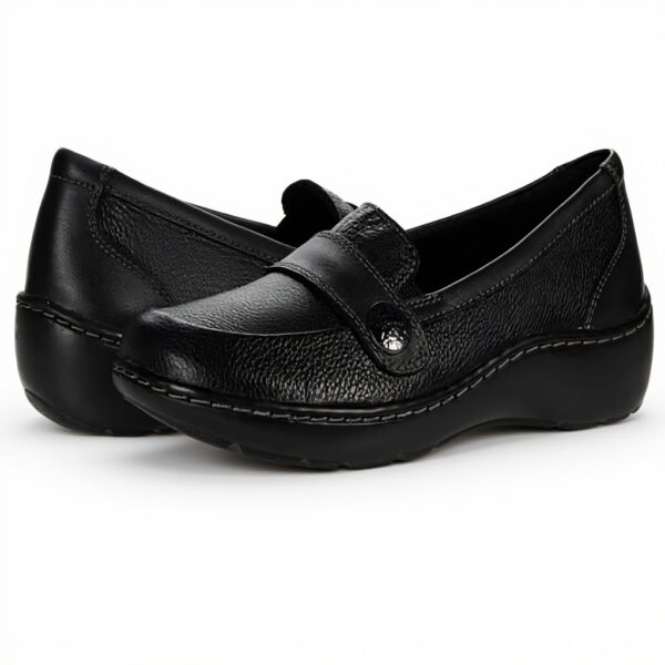 Clarks Women's Cora Daisy Loafer - Premium Leather Slip-On