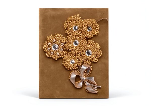 Thames Hudson French Book 2023 Publication Hardcover-4